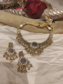 Fashionable Bridal Green Stone Necklace