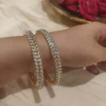 Sought Leafy Design Bangles Set of 2