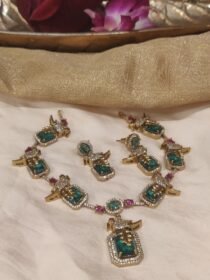 Captivating Mint Stone Peacock Short Necklace