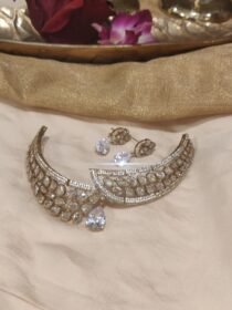 Sparkling Crystal Stone AD Choker