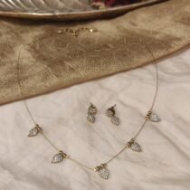 Tantalizing Golden Chain with CZ Design