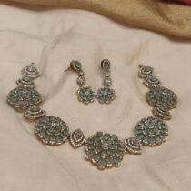 Enchanting Floral Mint Choker