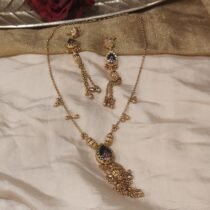 Exquisite Green Stone Chain With Golden Beads