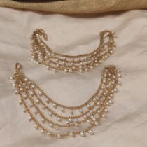 Regal 4 Layer White beads Eayerchain