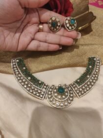 Majestic Green Floral Mint Stone Choker