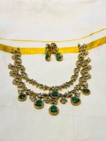 Green AD Stone Short Necklace