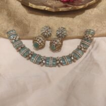 Mint AD Stone Floral Choker